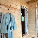Torppa, Puusauna Ja Ilmastointi Villa