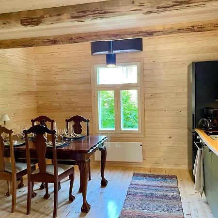 Kaivotontin Torppa Ja Sauna Villa