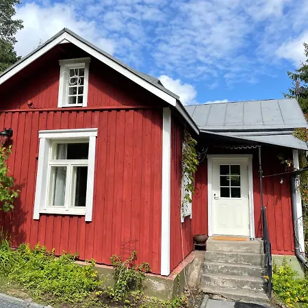 Villa Torppa, Puusauna Ja Ulkoporeallas *