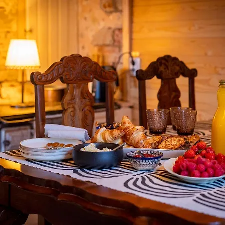 Torppa, Puusauna Ja Ulkoporeallas Villa *